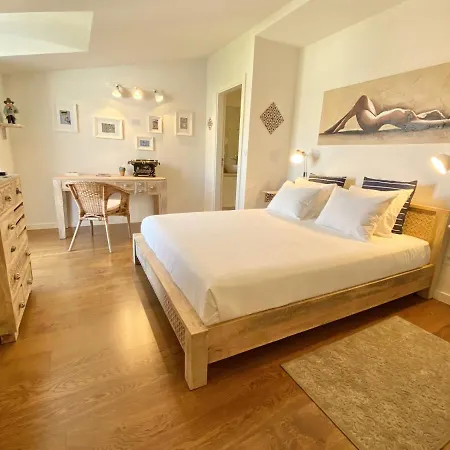 Unique By Myplaceforyou, In The Center Of With Views Over The And The Tagus River Appartement