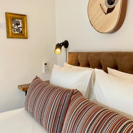 Unique By Myplaceforyou, In The Center Of With Views Over The And The Tagus River Apartment Lissabon