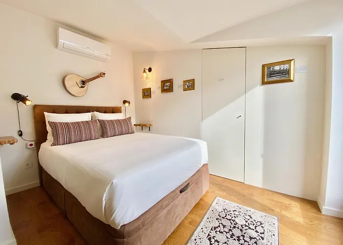 Unique By Myplaceforyou, In The Center Of With Views Over The And The Tagus River Lisboa