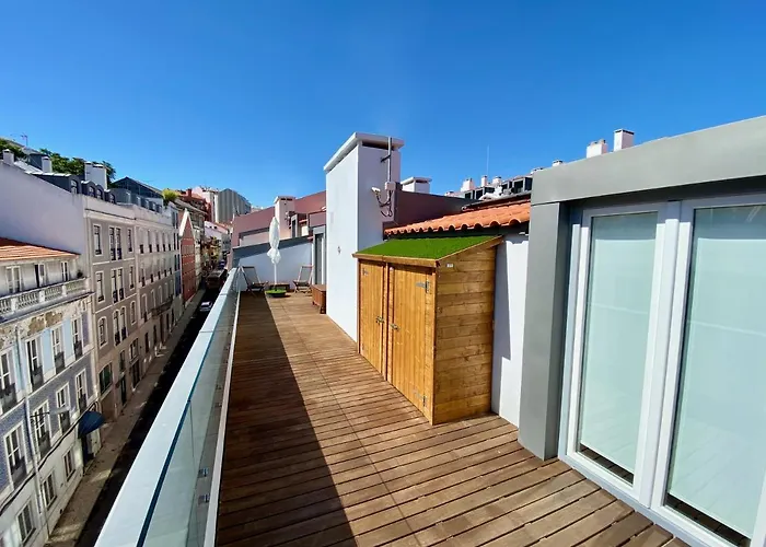 Unique By Myplaceforyou, In The Center Of With Views Over The And The Tagus River