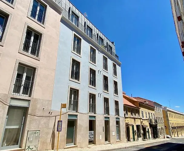 Unique By Myplaceforyou, In The Center Of With Views Over The And The Tagus River